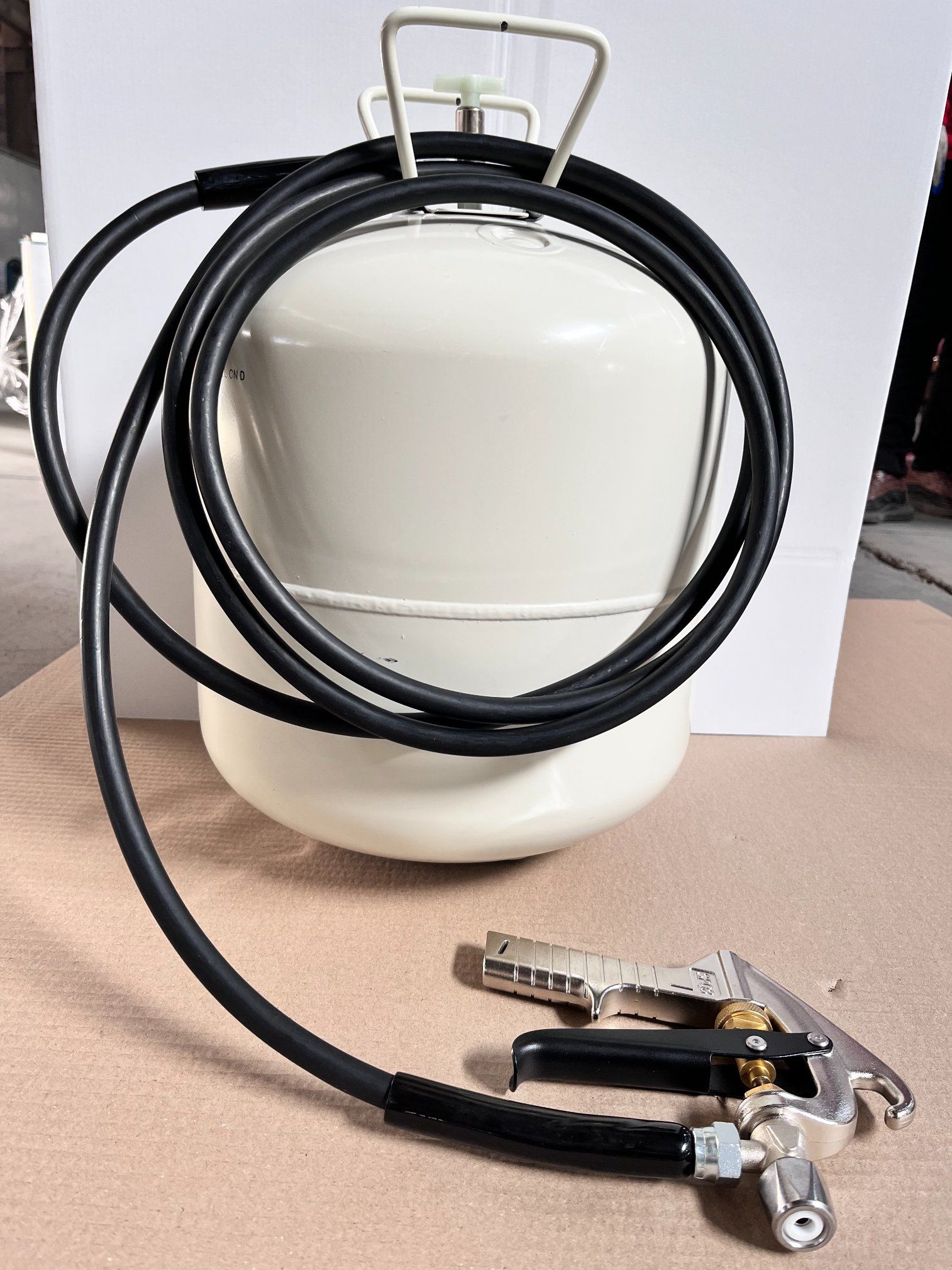 Empty Adhesive Canisters Factory 22L Contact Adhesive Foam Canister Tped DOT-39