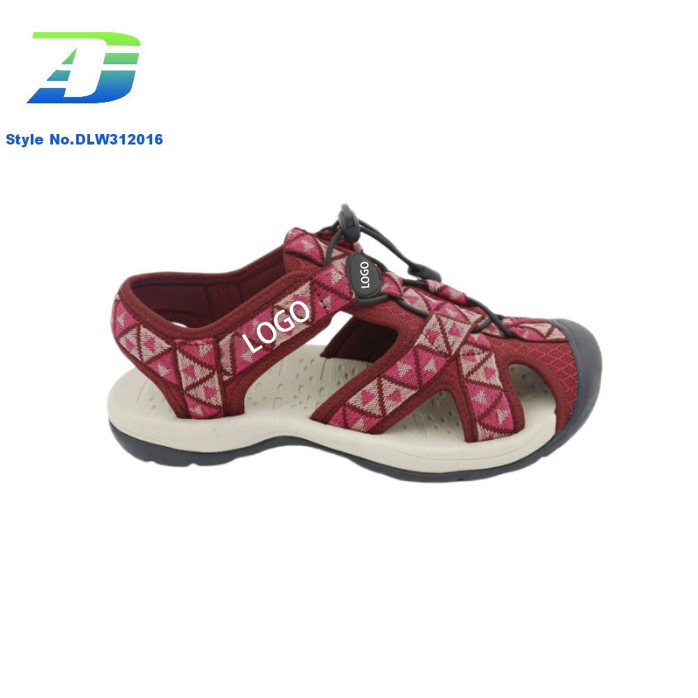 2024 Spring/Summer New Women's Beach Shoes Outdoor Beach Anti Slip Headed Sandal