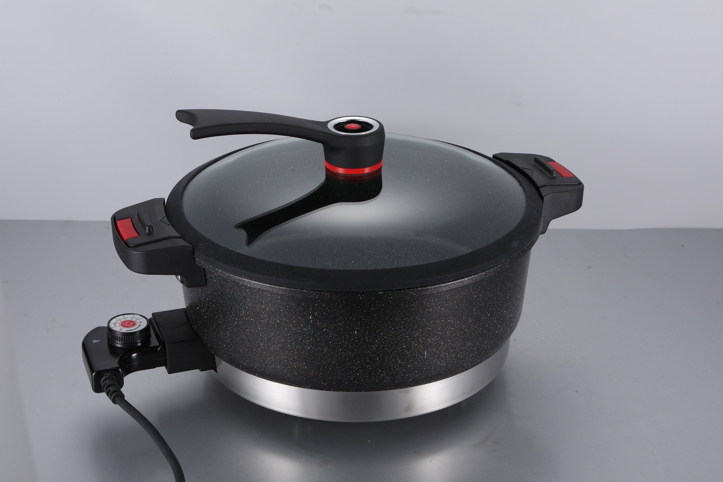 Low-Pressure Gourmet Electric Griddle 1600W Fast Heating 32cm