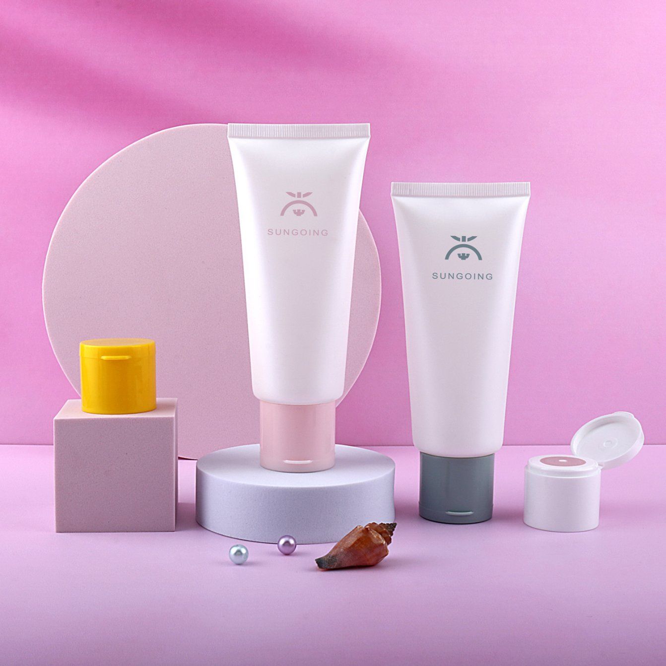 Dual-Color Non-Return Valve Flip Cap for Tube Cosmetic Packaging 35 mm with Invention Patent