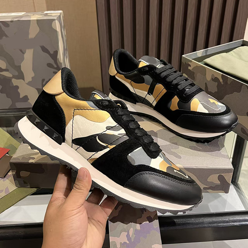 Factory Wholesale Luxury Brand Unisex Brand Designer Fashion Sneakers Chunky Flat Walking Shoes Suitable for Women and Men's Casual Shoes