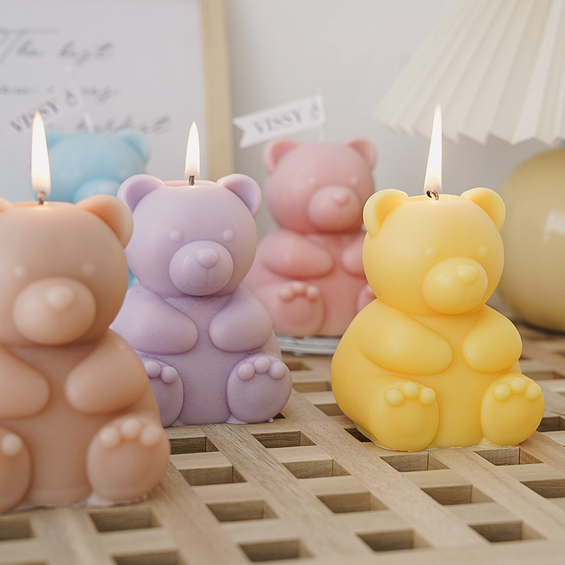 Home Luxury Scented in Stock Handicraft Decoration Cute Sitting Bear Aromatherapy Cake Handmade Creative Wedding Candle