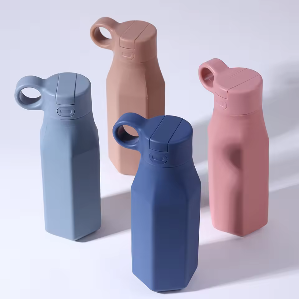 Bpa Free Eco Friendly Portable New Colourful 350ml Silicone Bottle Children Drinking Bottle Kids Sippy Water Bottles With Straw