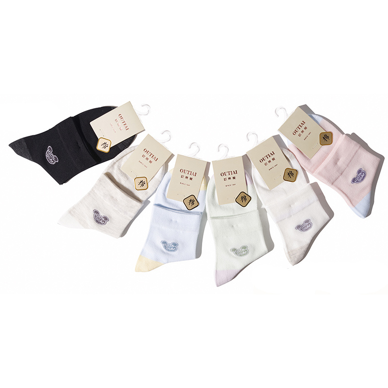 Direct Wholesale Daily Cotton Socks Women Striped Comfortable Short Socks