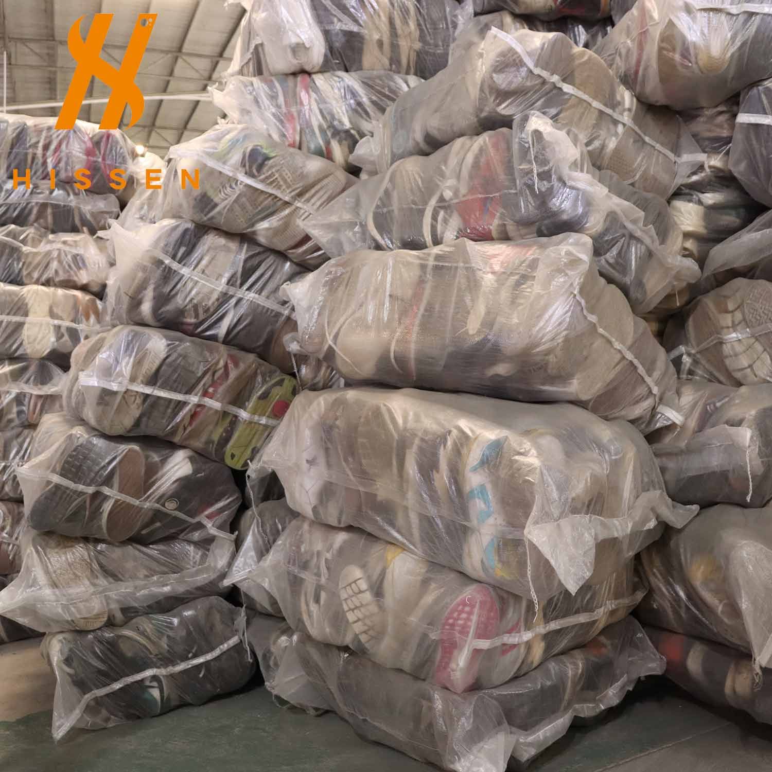 Bulk Container Trade Suppliers of Men's Sports Used Shoes for Sale in India Used-Shoes-From-Togo