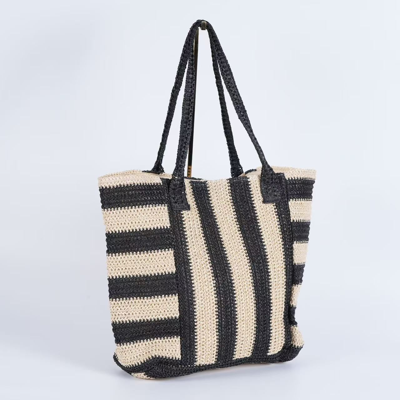 High-Quality Kraft Paper Bag for Retail and Packaging Solutions