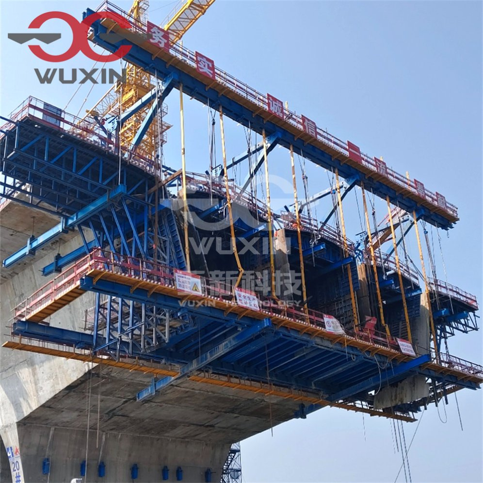 Customizable Bridge Building Travel Set with Unique Dimensions