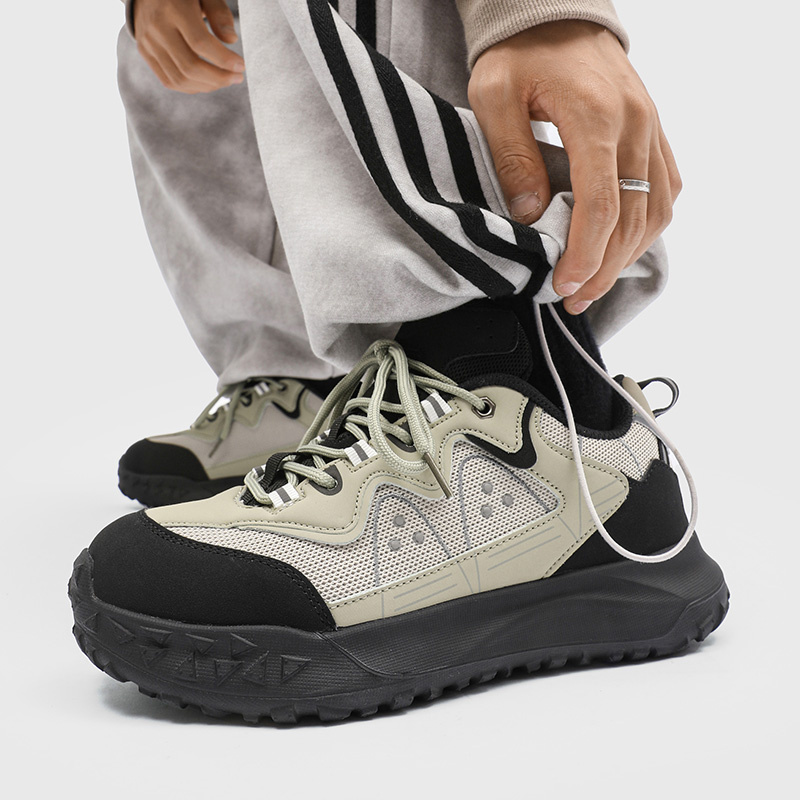 2025 Trend Outdoor Sneakers Fashion Sports Shoes Unisex Size Hiking Shoes