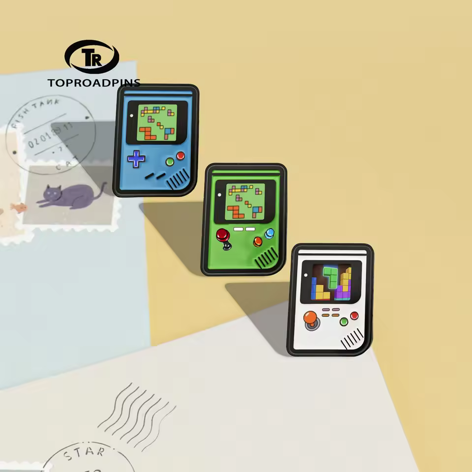 Best Selling Assorted Patterns Personalized Premium Presents Hot Sale Custom Enamel Pins Gold