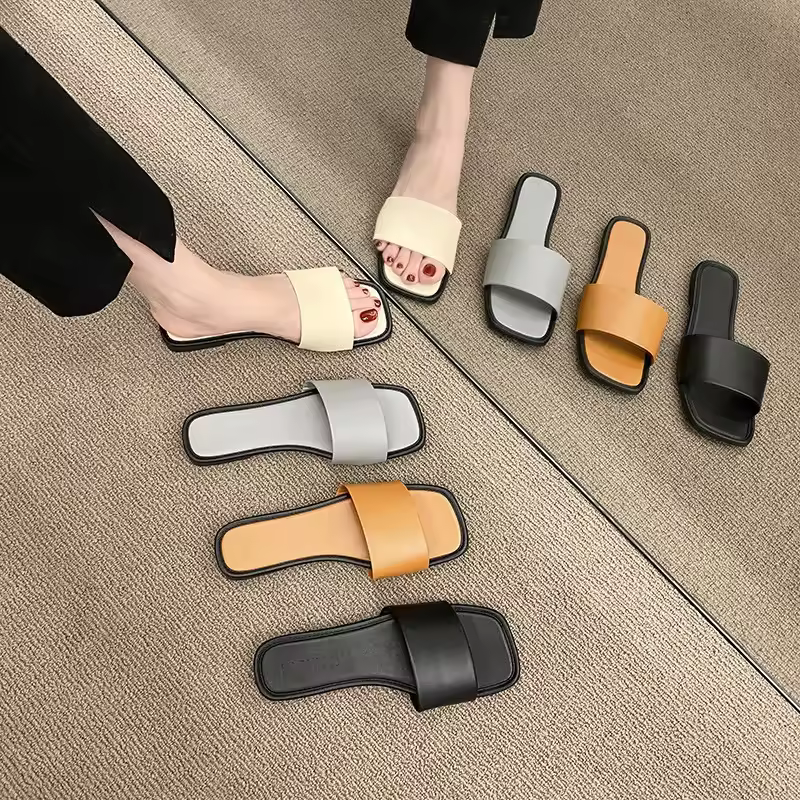 Latest Style Summer Shoes Popular Flat Sandals Women Slippers