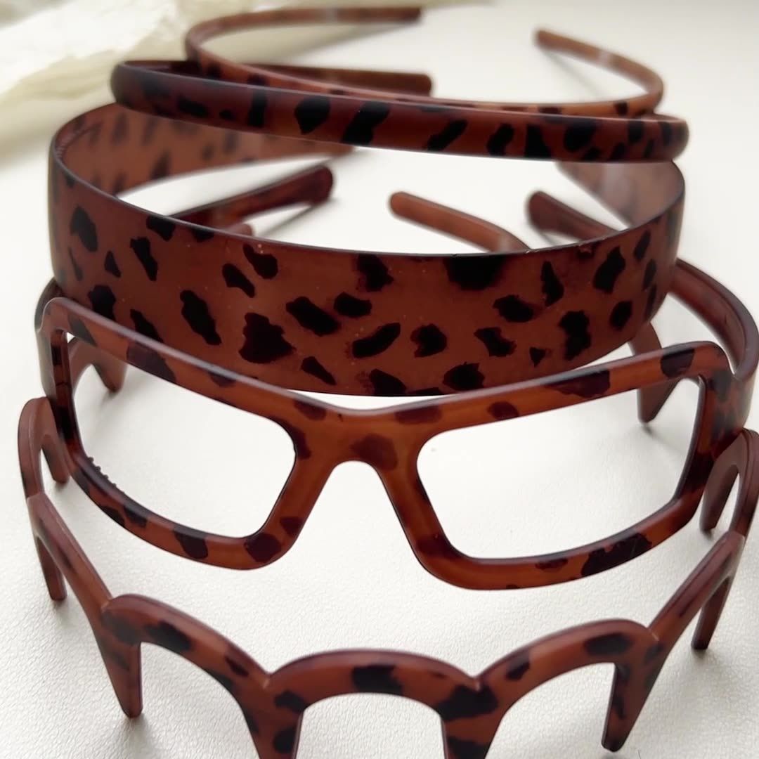 Retro Leopard Print Frosted Headband
