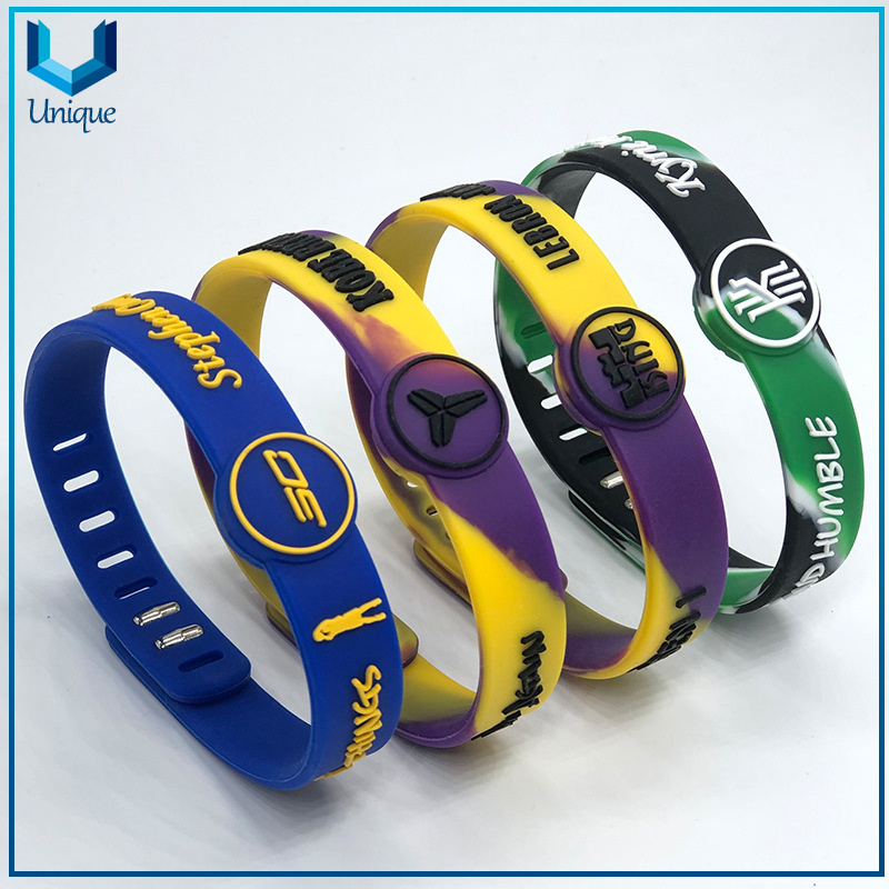 Available Stock Sports Icon Star Free Gift Silicone Wristband, Cheap Good Quality Sport Bracelet