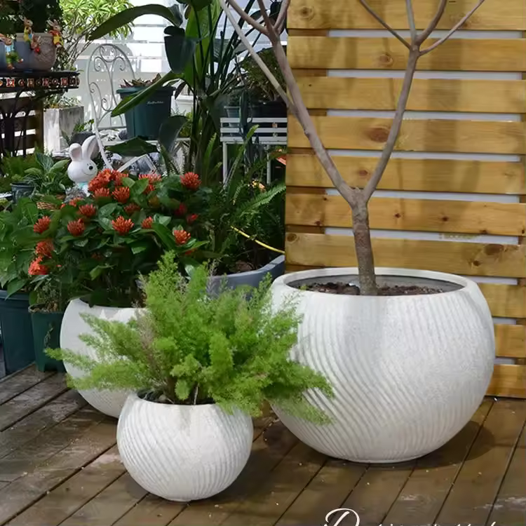 Wholesale Round Ball Shape Flower Planter Pots Big Garden Home Decor Floor Usage Premium Quality Vase For Indoor/outdoor Plants