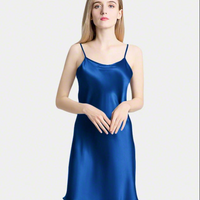 OEM ODM Ladies 100% Mulberry Silk Slips on Design Comfortable Soft Touch Sleeveless Sexy Bodycon MIDI Dress