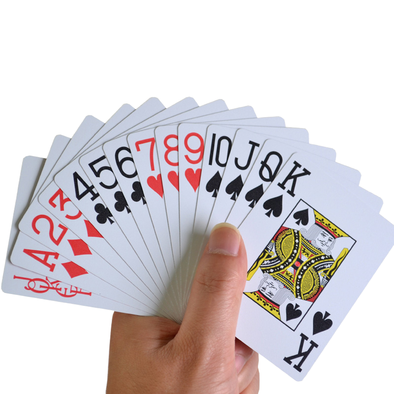 2025 Best Seller Custom Logo Playing Cards Custom Card Box For 2 Decks Games For Couples