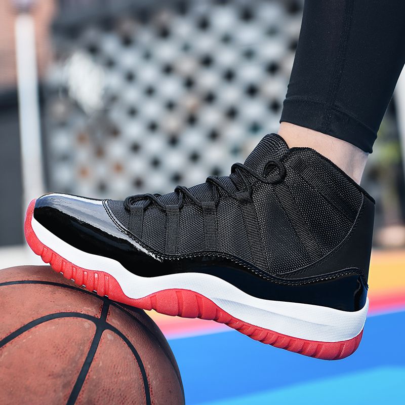 Tredning ODM Men Basketball Shoes Male Ready Ship Sports Wear