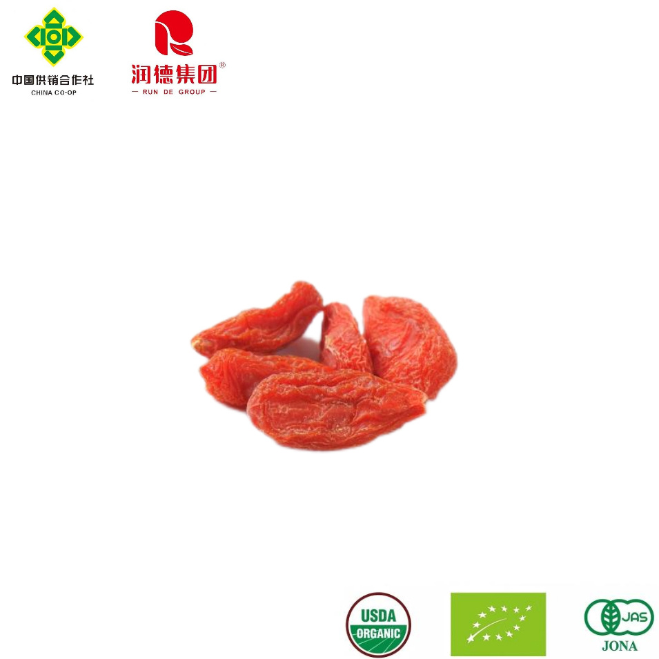 Specialty Tailored Goji Berries with Customizable Packaging for Retailers