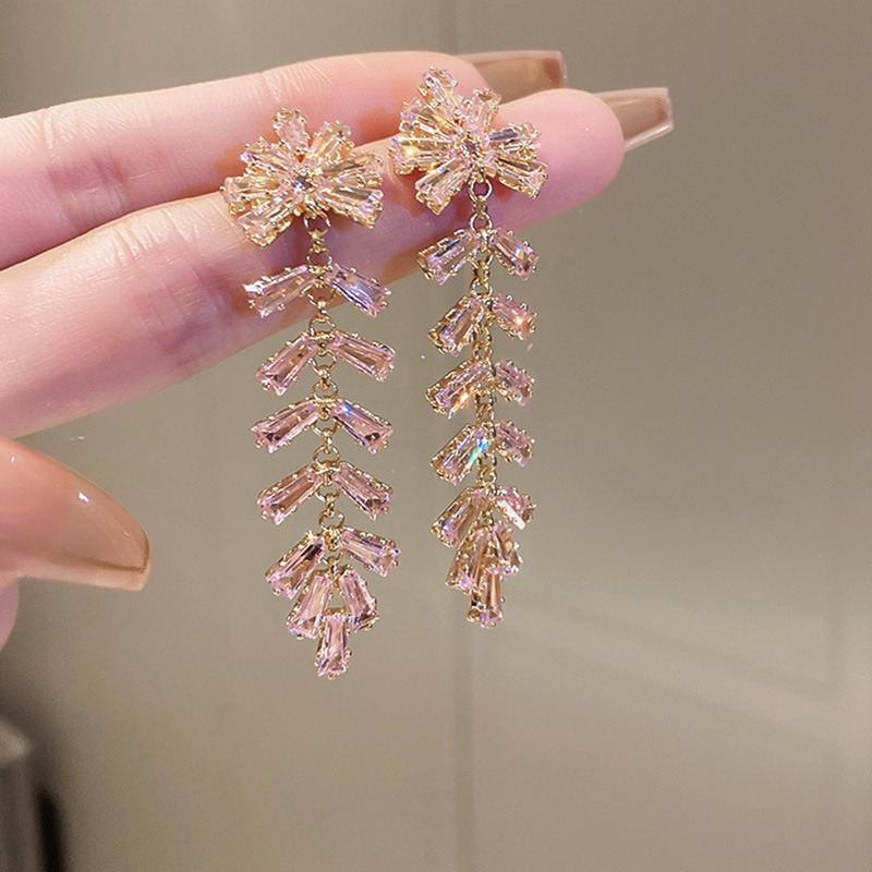 Silver Needle Sweet Flower Butterfly Pearl Tassel Earrings Fashion Temperament Premium Feeling Earrings