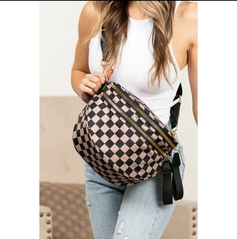 Factory Wholesale New Fanny Pack Checkered Print Nylon Savvy Bum Bag for Women Chest Bag Crossbody Belt Bag