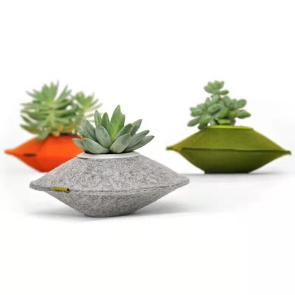 Flower Pots with Original Shapes Decorative Planters Made of Recycled Material Wyz21949