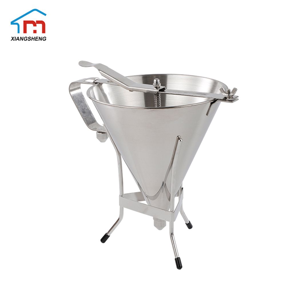 Xiangsheng Kitchenware Stainless Steel Confectionery Piston Funnel Oil Fluid Funnel