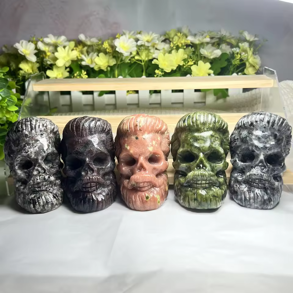 Natural Crystal Carving Crafts 9cm Gentleman Skulls Carving Decor Home Decor Gift Green Jade Yooperlite Garnet
