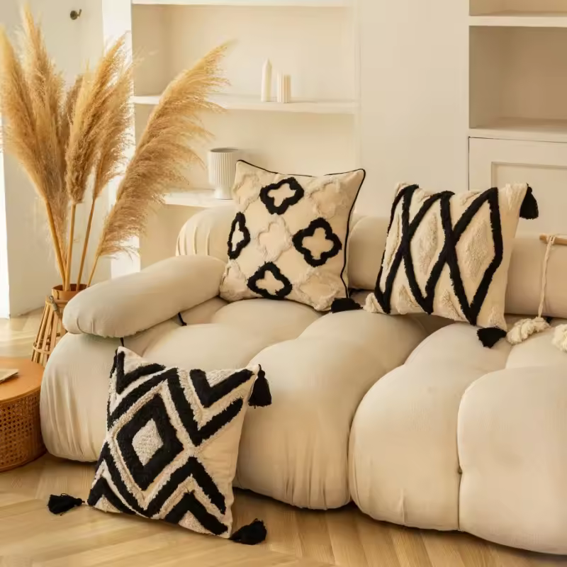 Modern Luxury Home Classic Black White Circle Pillow Geometric Square Sofa Cushion Bedroom Bedside Cushion Wholesale