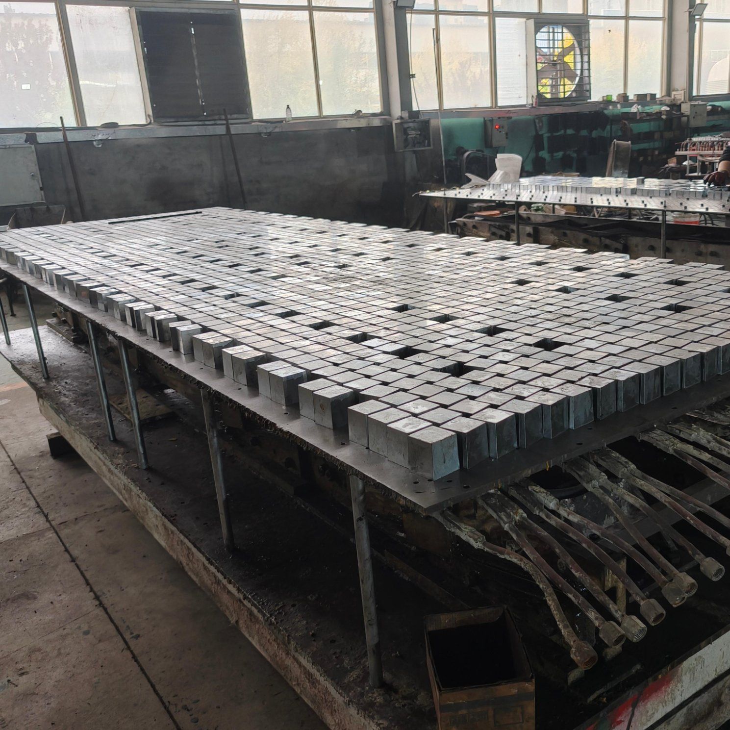 High Quality Factory Direct Sales FRP/GRP Fiber Glass Pultrusion Profile Mold/Mould