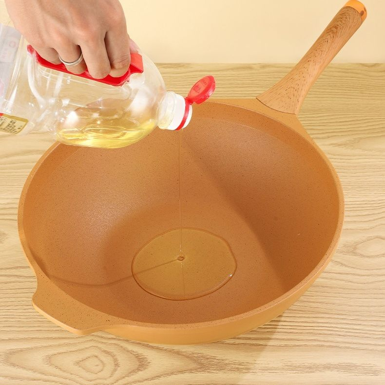 32cm Aluminum Wok with Lid with Dakin Non-Stick Coating