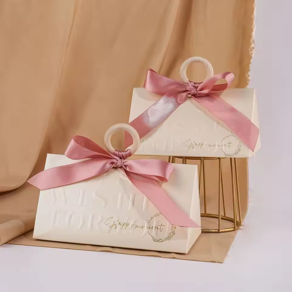 Ready To Ship High Quality Paper Bag Luxury Shopping Gift Packaging Bag With Logo Print Thank You Paper Gift Packaging Bag