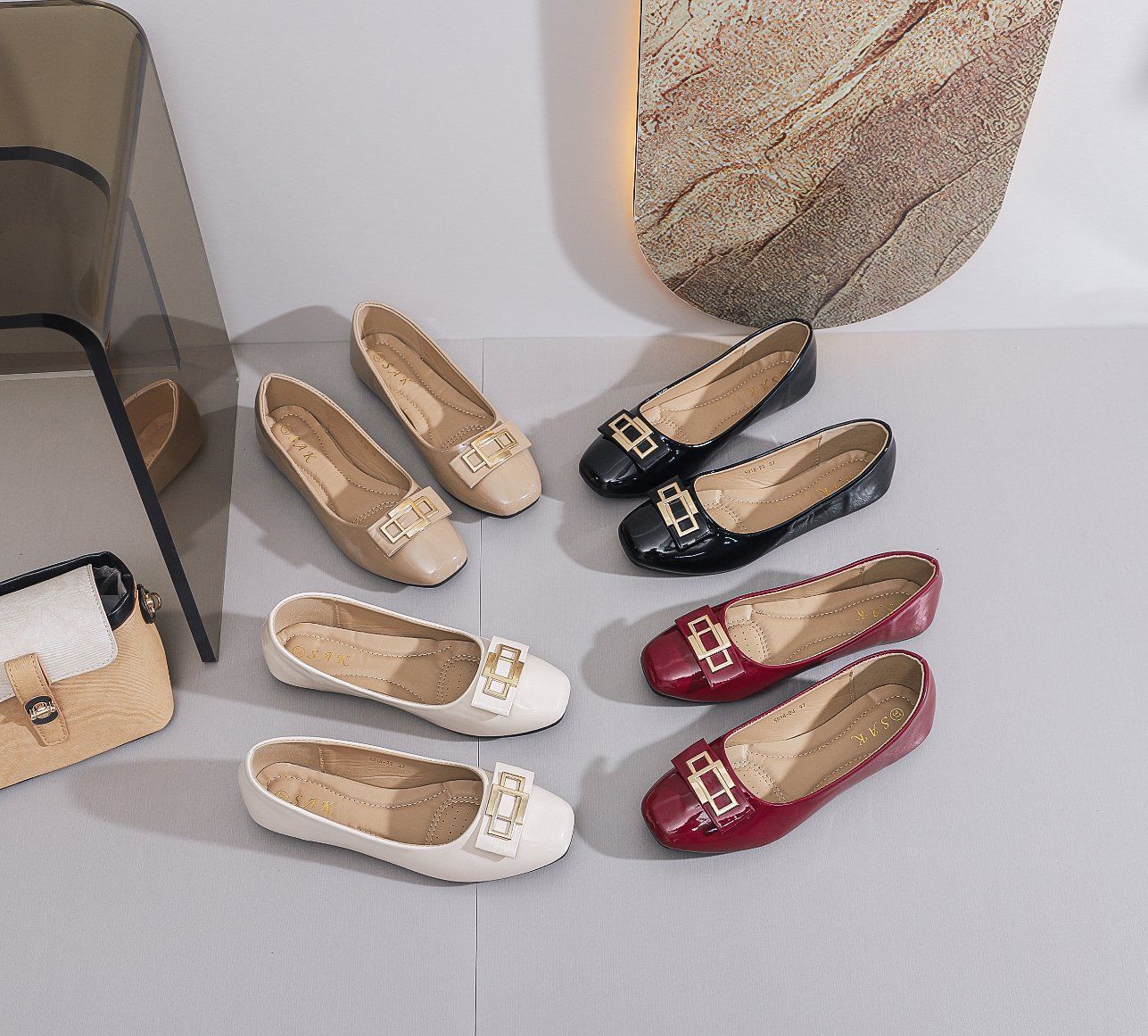 2025 Pointed-Toe Low-Cut Flat-Bottomed Women's Fashionable and Versatile Women's Single Shoes