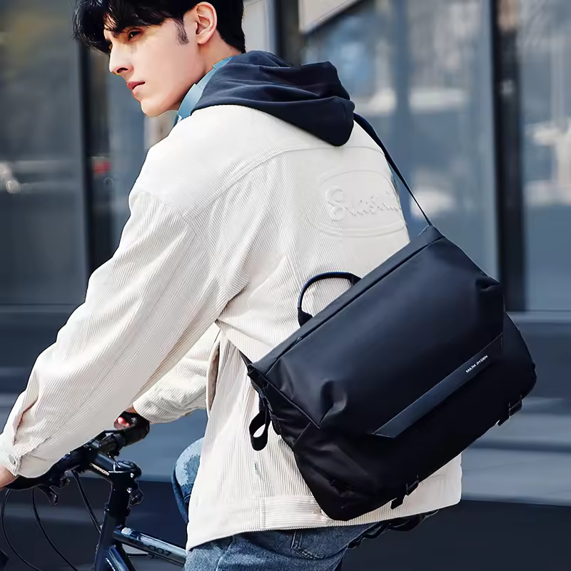 Mark Ryden Factory Direct Large Capacity Men's Large Crossbody Laptop Bag Cycling Travel Shoulder Bag L_mr2609-b