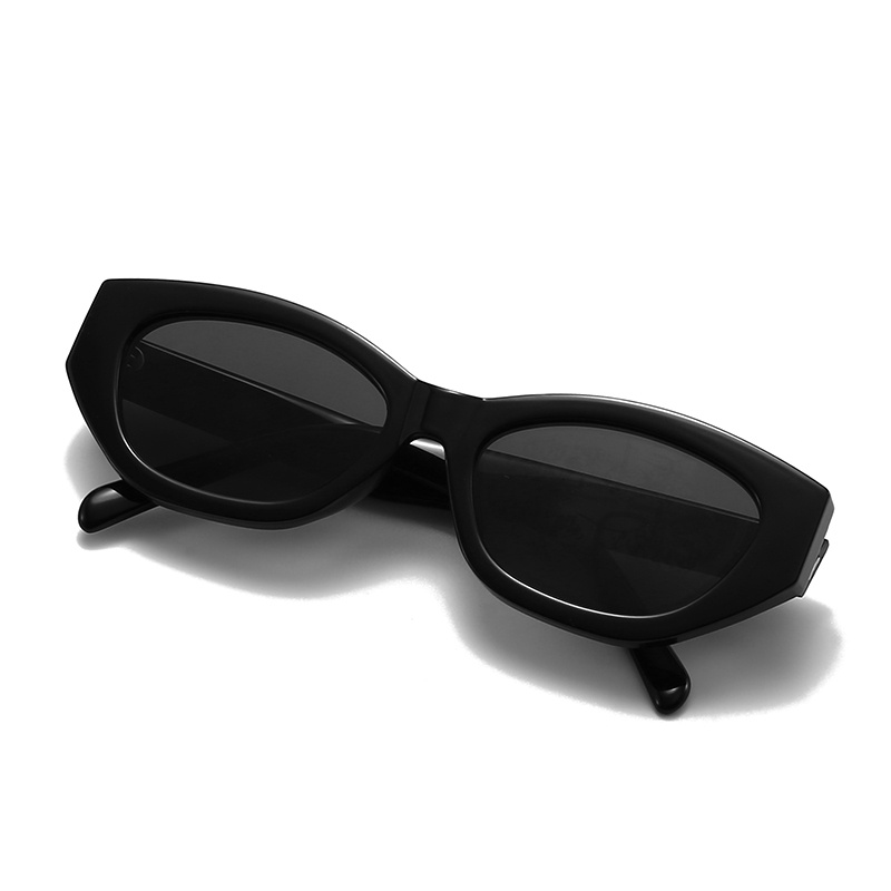 Trendy Square Sunglasses with Premium Blue Light Protection