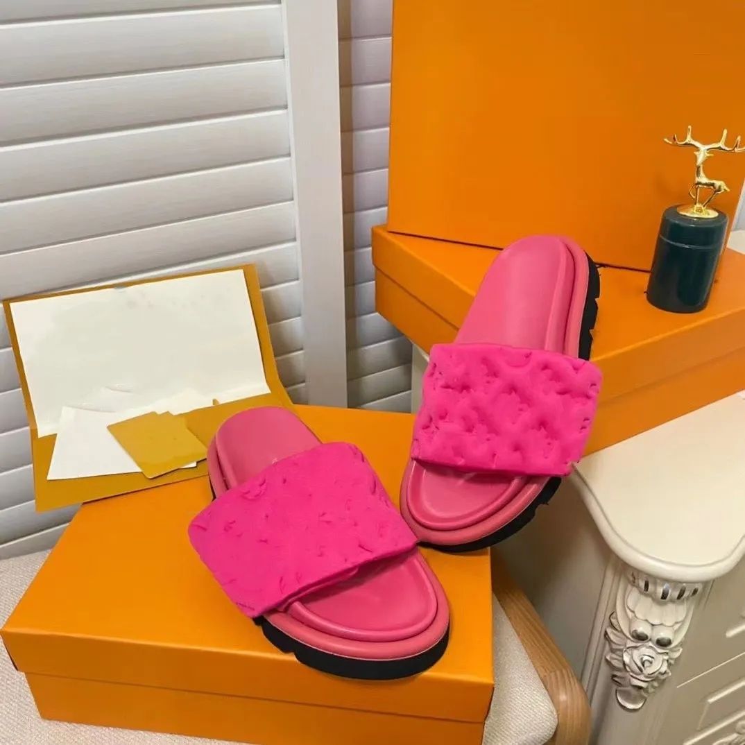 Factory New Styles High Quality Women Beach Shoes Slippers Men Black Scuff Flat Sandals