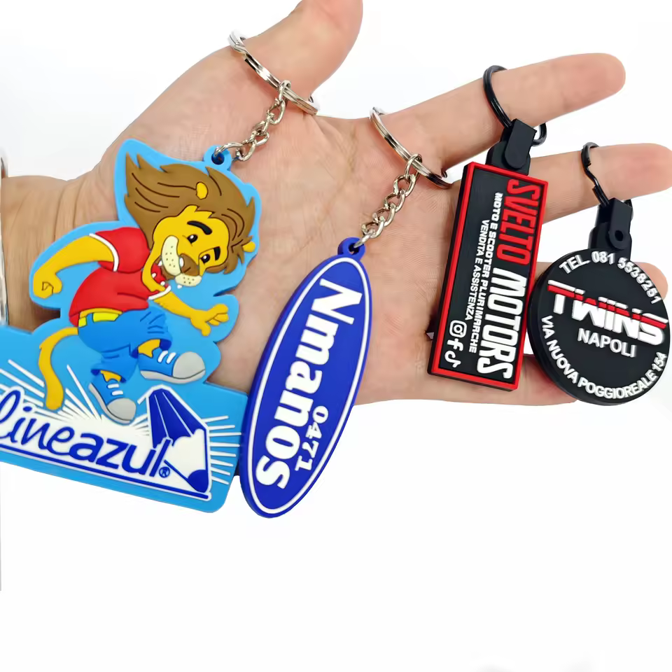 New Trending Products 2025 Keychain Cute Toy Keyring Wholesale Cd Keychain Personalized Design Logo Keychain Custom
