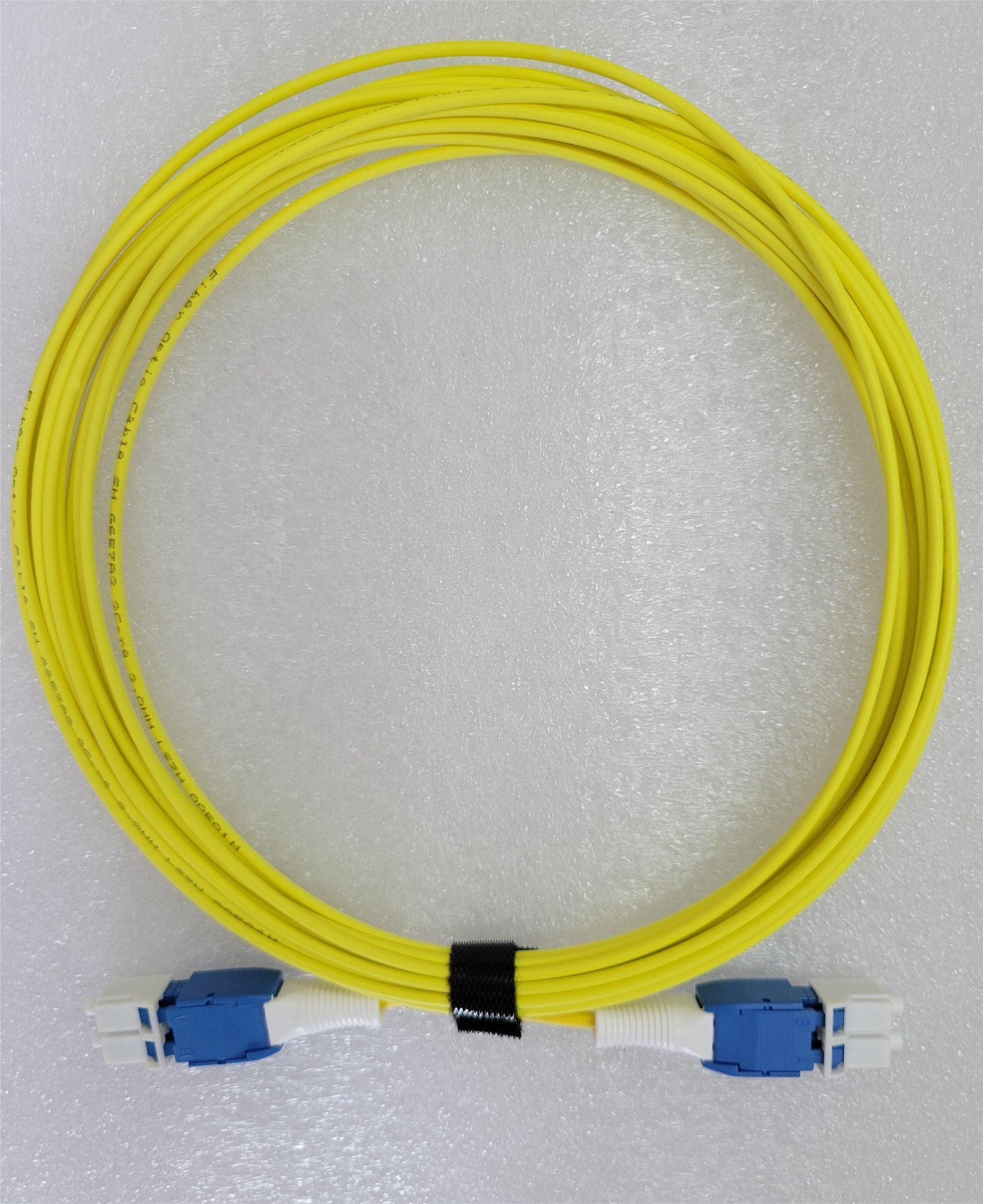 LC Upc Flat Clip Uniboot Duplex Singlemode PVC (OFNR) Fiber Optic Patch Cord