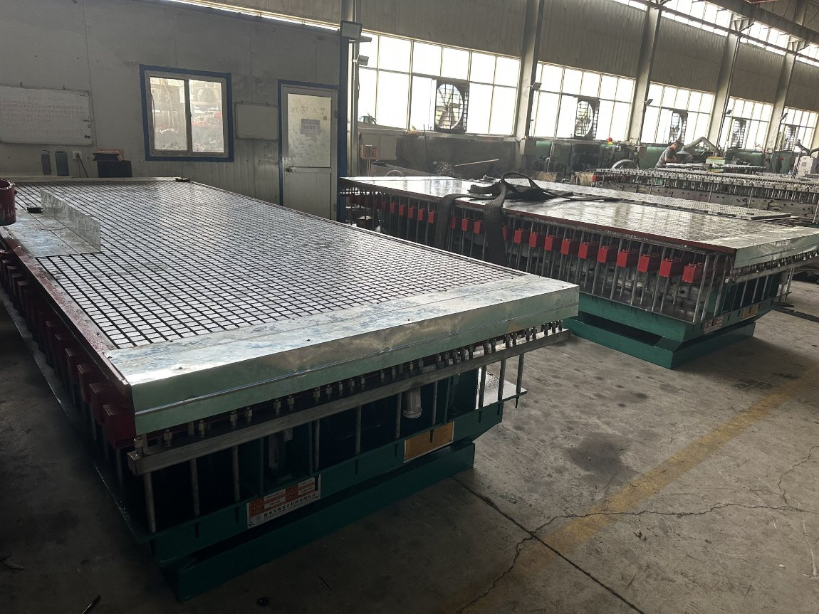 High-Performance FRP Grating Molded Machine for Industrial Use