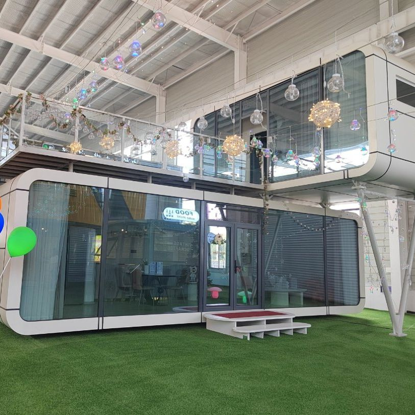 Modern Popular Prefabricated Apple Cabin House Ready to Ship Expandable Container for Home Office Warehouse