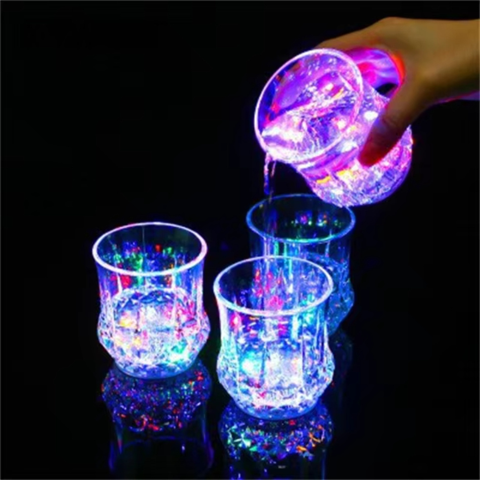 Wholesale Light up Cups Party with LED Cups Drinking Glasses