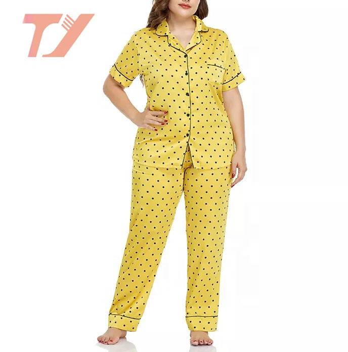 Wholesale Sleepwear Plus Size 2 Nightwear Satin Pajama Set Free Sample Short Sleeve Polka Dots Silk Two Piece Yarn Dyed Knitted