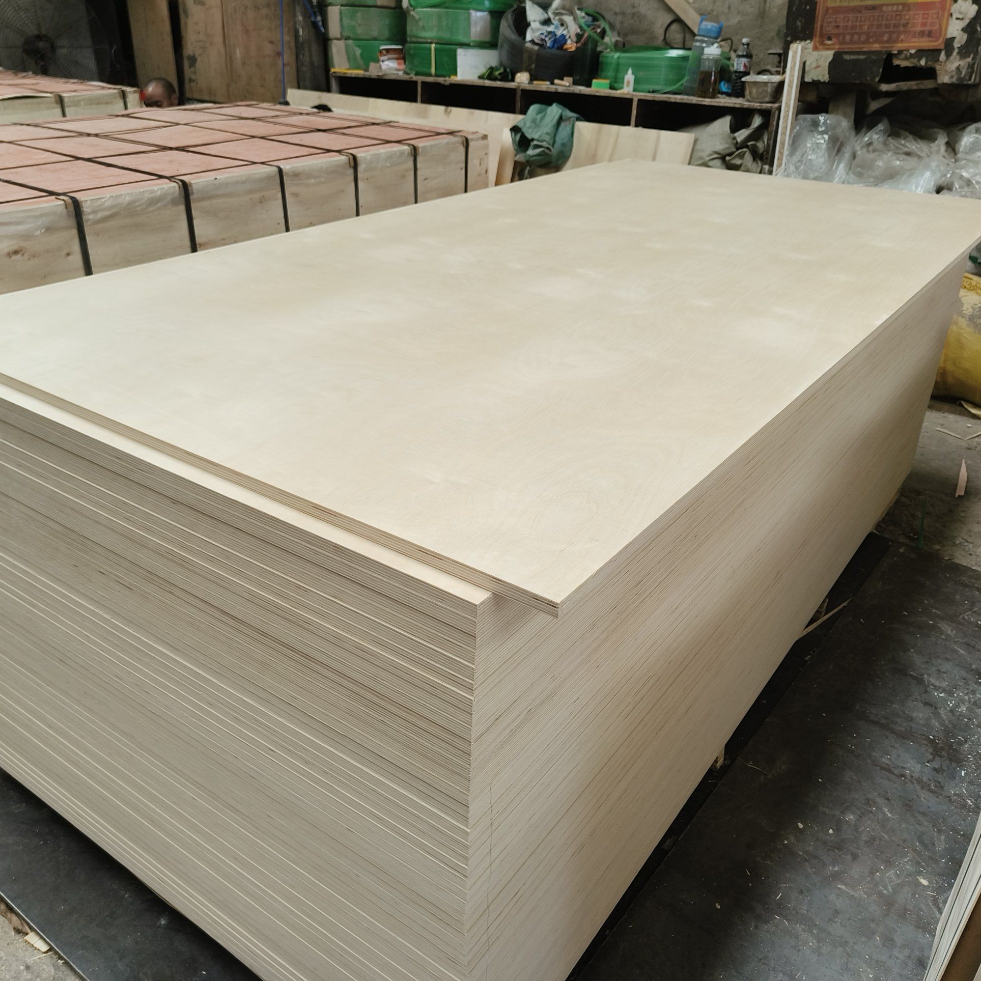 2024 High Quality Commercial Plywood Okoume Face Birch Laminated Plywood for Furniture