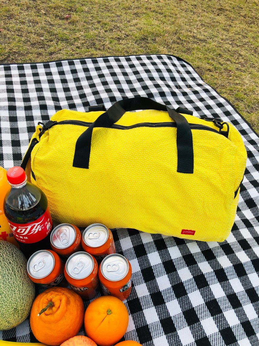 Wholesale Lightweight Large 300d Polyester Duffel Bag Gym Sports Bag for Outdoor Travel Sport Activity Bag