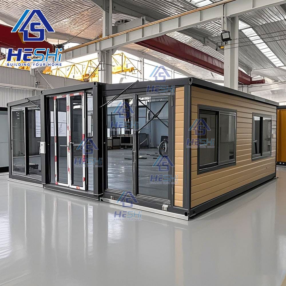 Ready to Move in Prefabricated 20FT 40FT Modern Movable Home Steel Structure Prefab Sale Container Expandable House