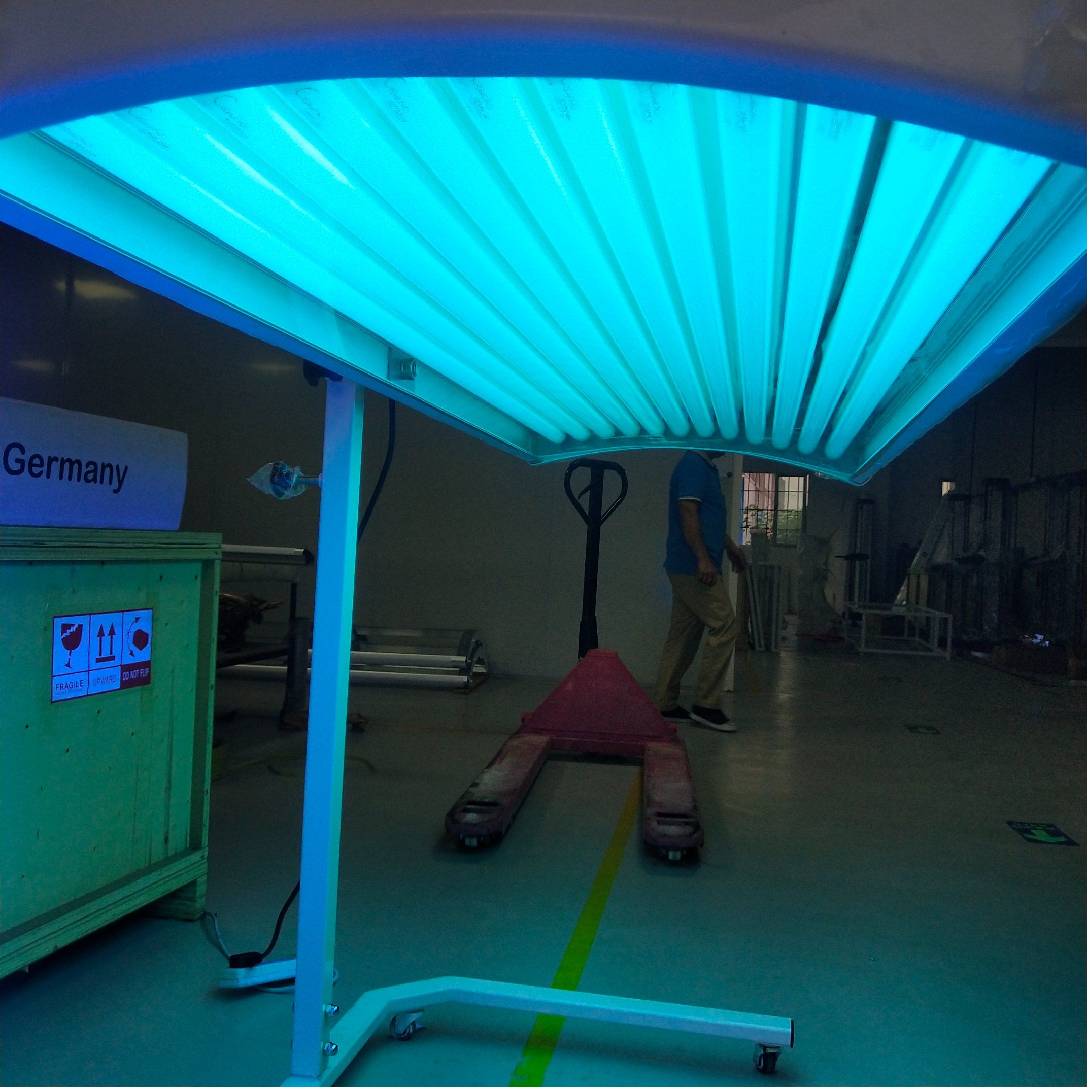 Factory Cheap Hot Smartmak Portable UV Bronceado for Sale Solarium Germany Cosmedico Lamps Home Tanning Machine