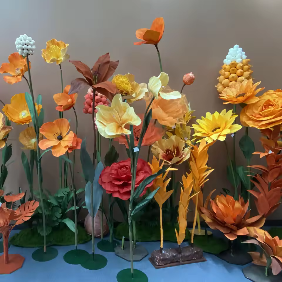Q122 Original Design Hot Sale Giant Flower Wedding Props Luxury Decoration Flower Customized Giant Flower Wedding Stage