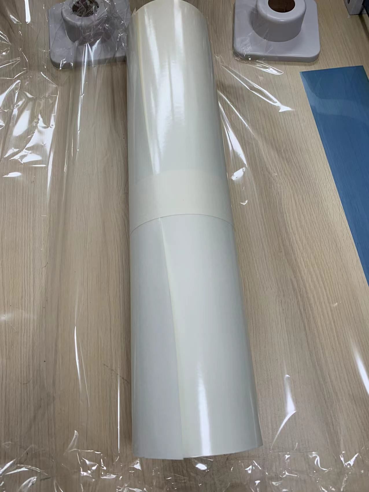 Eco-Solvent Printable & Cuttable PU Heat Transfer Vinyl for Light or Dark Colors Textile