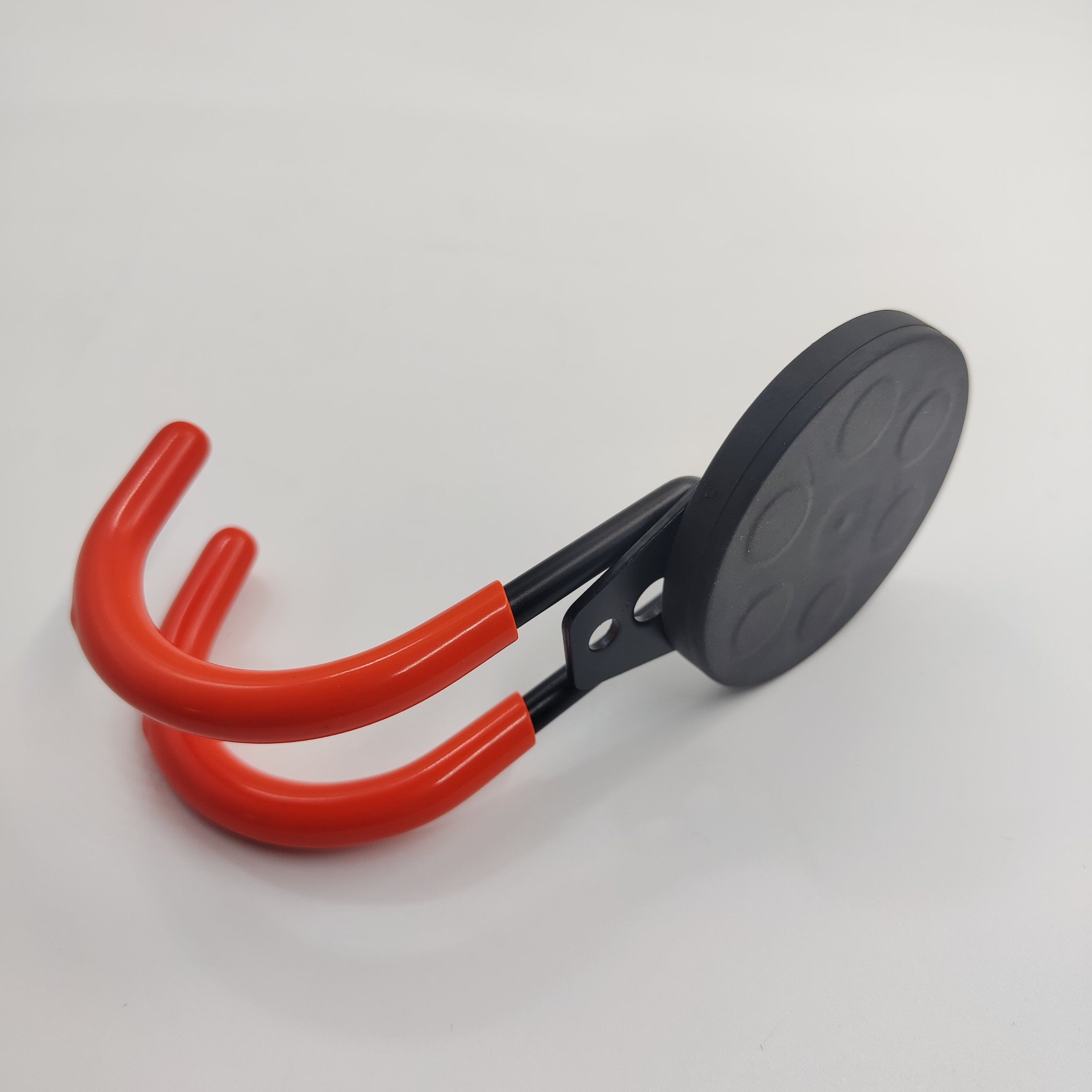 Waterproof Magnetic Organizer with Long-Lasting Rubber Hook for Outdoor Gear