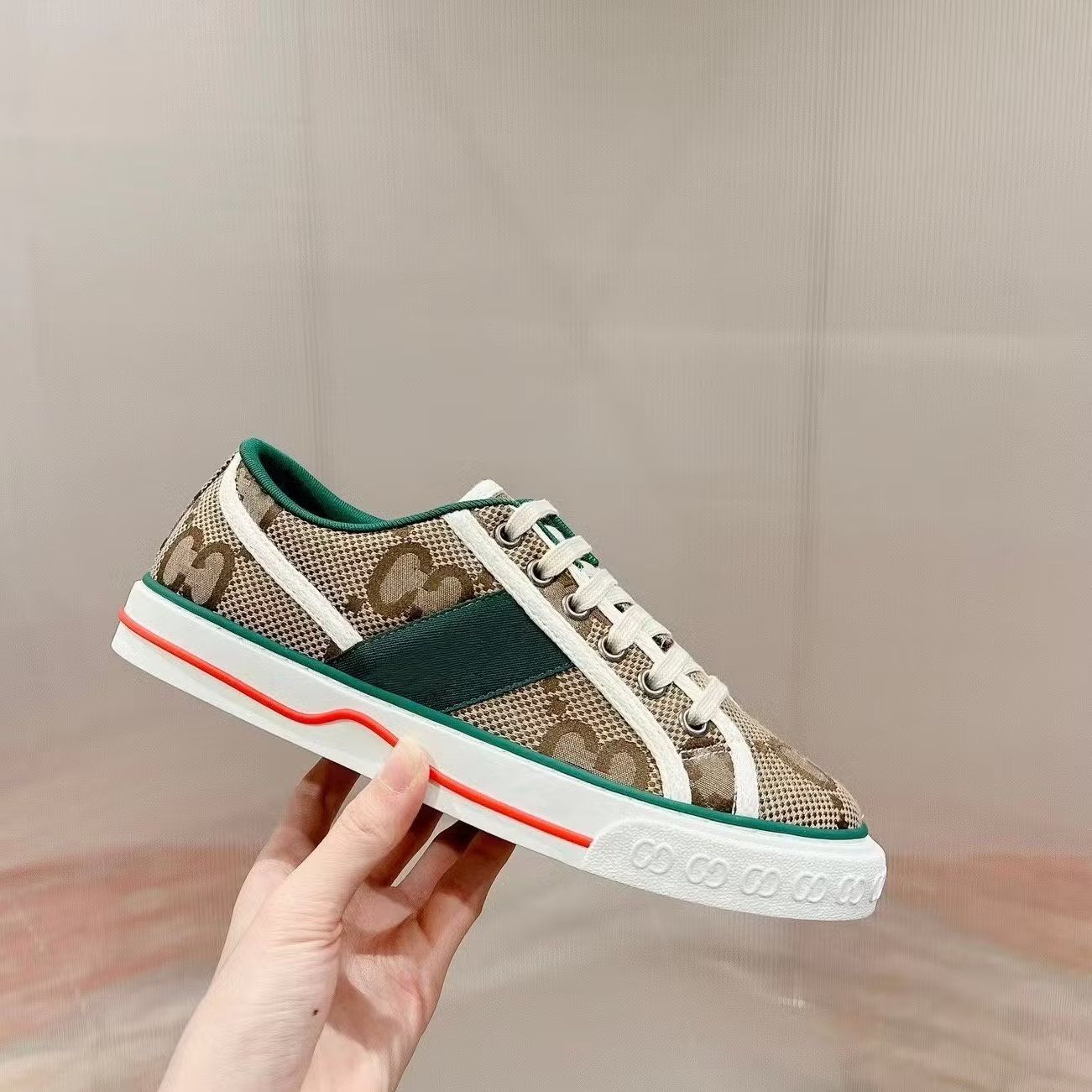 Wholesale Designer Brand Ladies Designer Brand Casual Shoes Sports Shoes, Luxurious Men and Women Flat Shoes Fashion Shoes Canvas Shoes5 Top5 in Movers & Shake