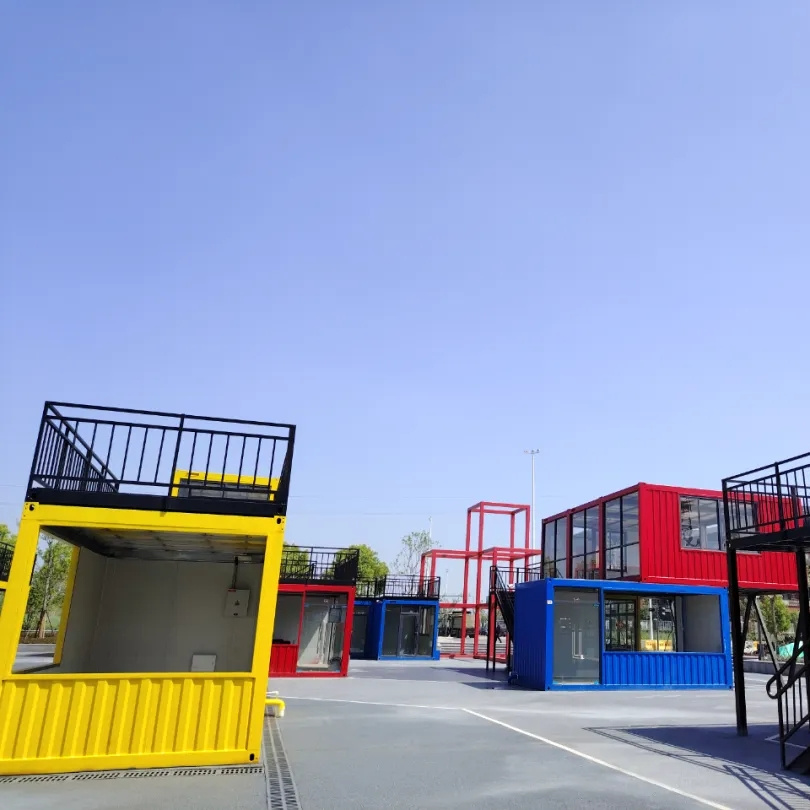 Modern Luxury Container Home with Glass Facade for Stylish Villa and Hotel Use