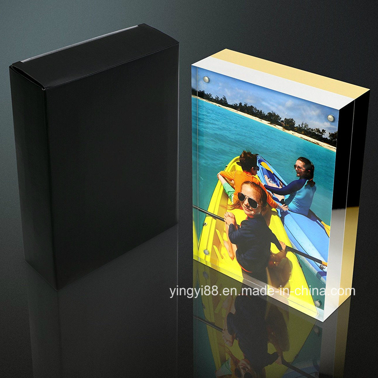 Elegant 5X7 Magnetic Clear Acrylic Picture Photo Frame